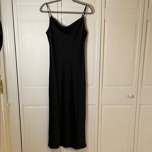 Banana Republic Classic Black Silky Slip Dress Sz STall